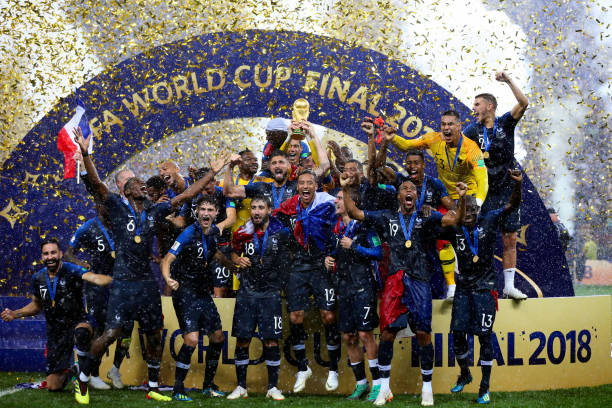 直接奠定了 直接奠定了