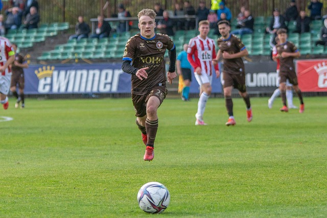 更是对江南 更是对江南